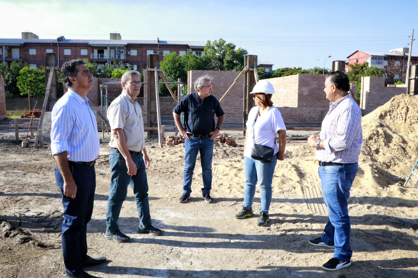 *CAPITANICH RECORRIÓ LAS OBRAS DEL POLO EDUCATIVO EN RESISTENCIA: “AQUÍ SE CONGREGARÁN ACTIVIDADES ARTÍSTICAS, CULTURALES Y EDUCATIVAS”*