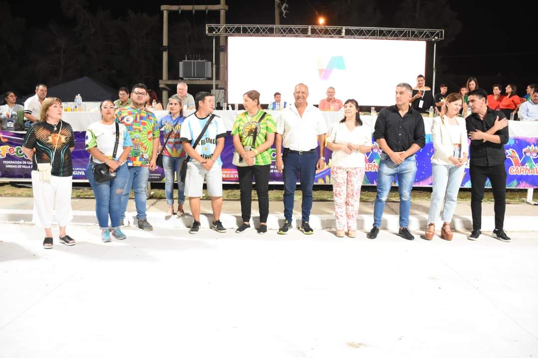EL ING. ADALBERTO "TITI" PAPP DESTACÓ LA GRAN CONCURRENCIA EN LA 2da NOCHE DE MEGA CARNAVALES
