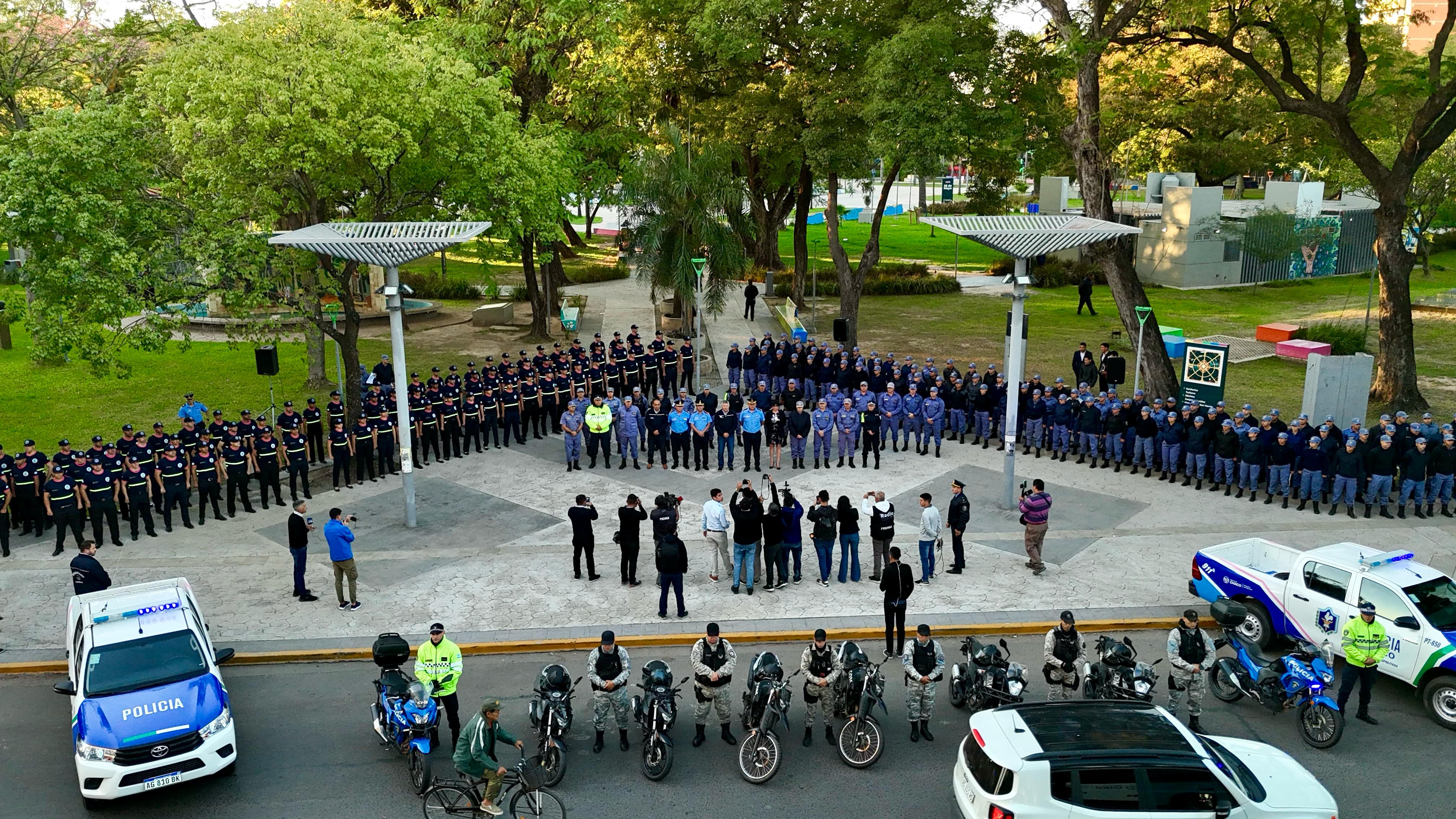 *GRAN RESISTENCIA: SE LANZÓ EL OPERATIVO “CAMINANTES” Y REFUERZOS EN ESTABLECIMIENTOS EDUCATIVOS*