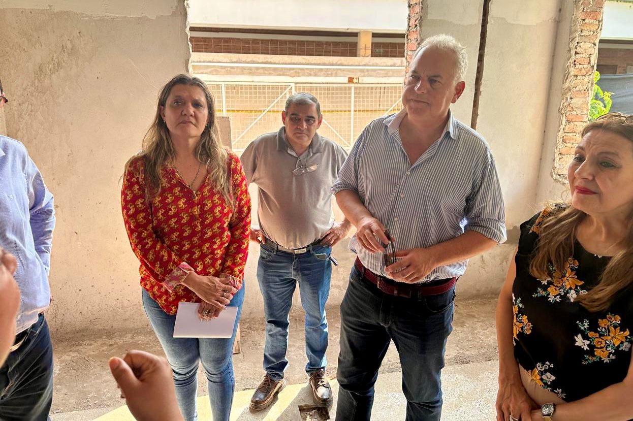 VILLA ÁNGELA: “PARA EL GOBERNADOR ES IMPORTANTE TERMINAR LAS OBRAS DEL ‘BACHI’ 9", ASEGURÓ EL MINISTRO DOMÍNGUEZ