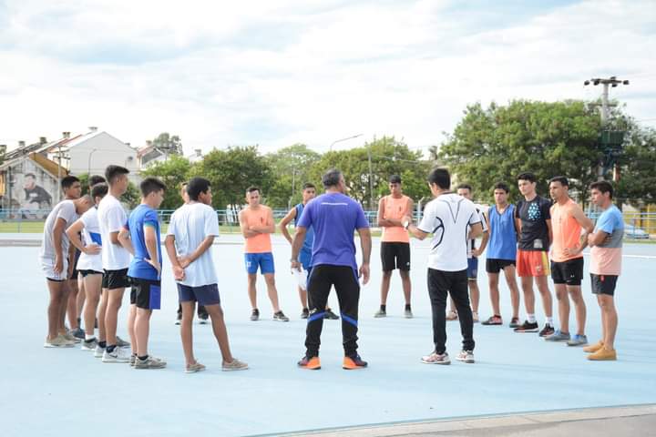 Testeos físicos al club Villa Alvear en el Jaime Zapata