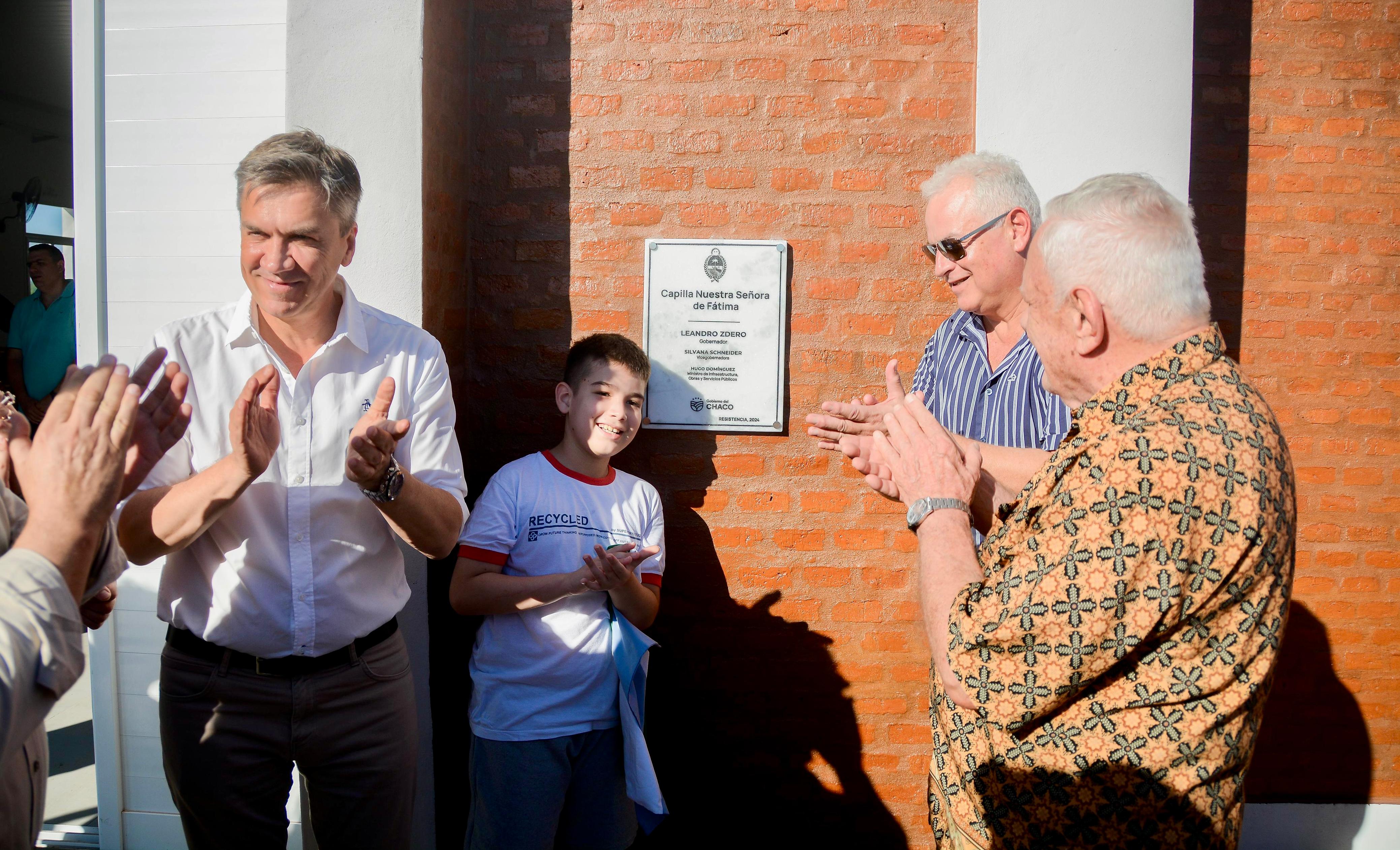 *EL GOBERNADOR ZDERO INAUGURÓ ESTE SÁBADO LA CAPILLA NUESTRA SEÑORA DE FÁTIMA*