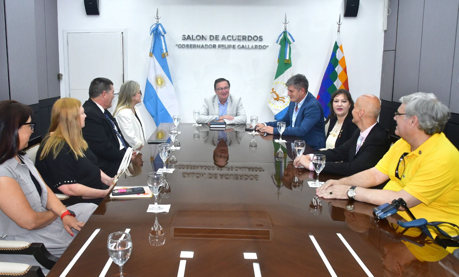 LIVIO GUTIERREZ RECIBI&Oacute; A LA GOBERNADORA DEL DISTRITO 4845 DE ROTARY INTERNACIONAL